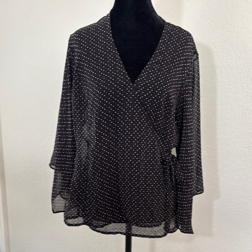 Black, White and Pink Polka Dot Wrapped Tie Women's Top Large